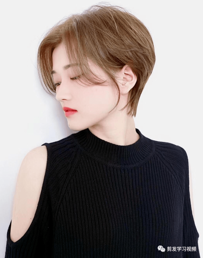 2020最火减龄超短发(25)款【beat365官网】(图61)
2020最火减龄超短发(25)款【beat365官网】(图61)