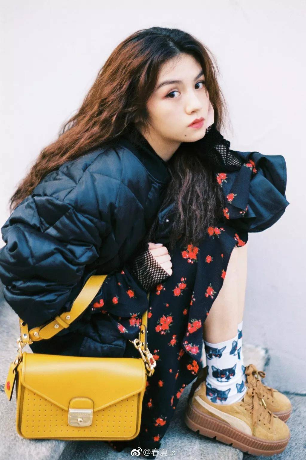 beat365亚洲体育官方网站_
除了辛芷蕾的短发 这些女星的发型修脸、洋气还显瘦!(图12) beat365亚洲体育官方网站_
除了辛芷蕾的短发 这些女星的发型修脸、洋气还显瘦!(图12)