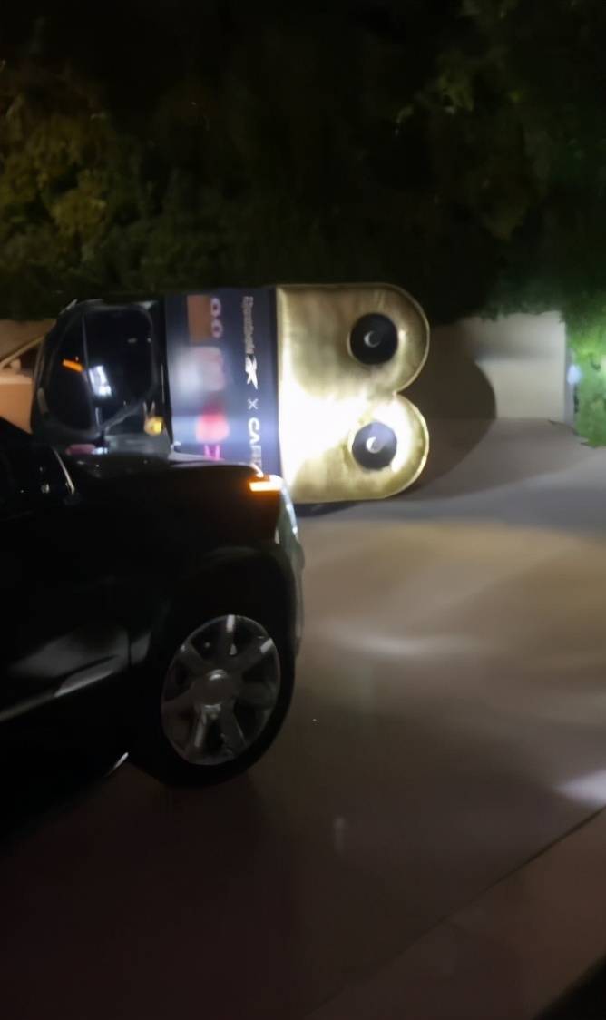 
卡迪B公布拆箱视频 讽刺锐步运动鞋的新系列 但粉丝们很是迷恋【beat·365】(图4)